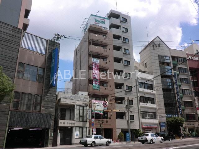 長崎市油屋町のマンションの建物外観