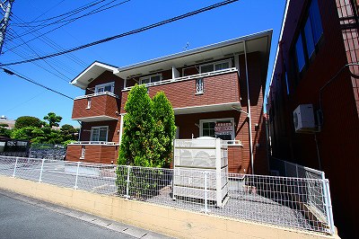 【ムーン　ヒル　水前寺の建物外観】