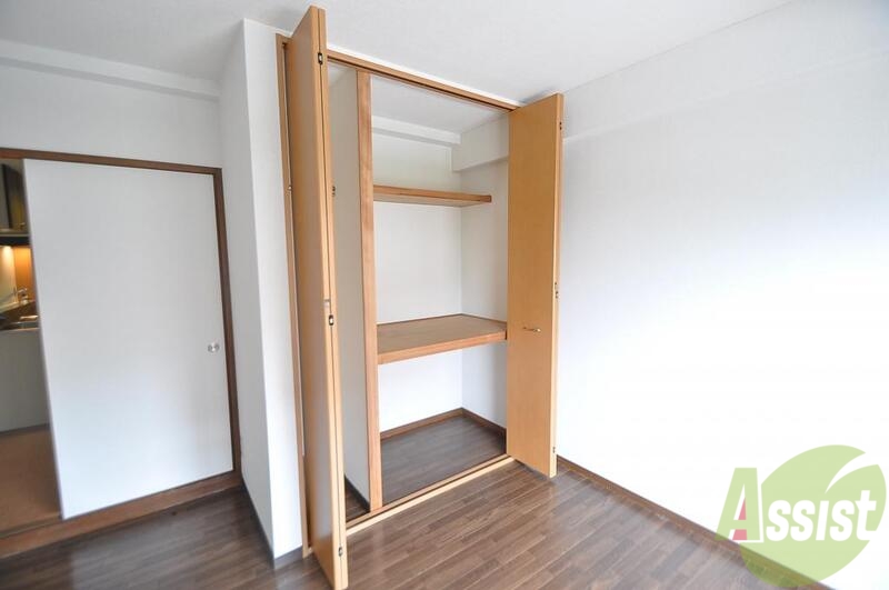 収納　もちろん収納スペースも確保。お部屋がスッキリ片付きますね。