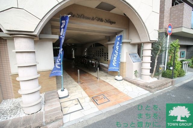 エントランス　☆正面玄関☆