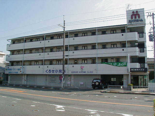 枚方市養父西町のマンションの建物外観