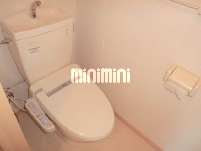 トイレ　ウォシュレット