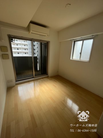 居室・リビング　広々とした洋室です