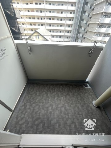 バルコニー　陽当たり良好なバルコニーです
