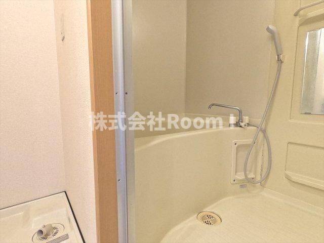 バス・シャワールーム　お風呂で日々の疲れを落としましょう