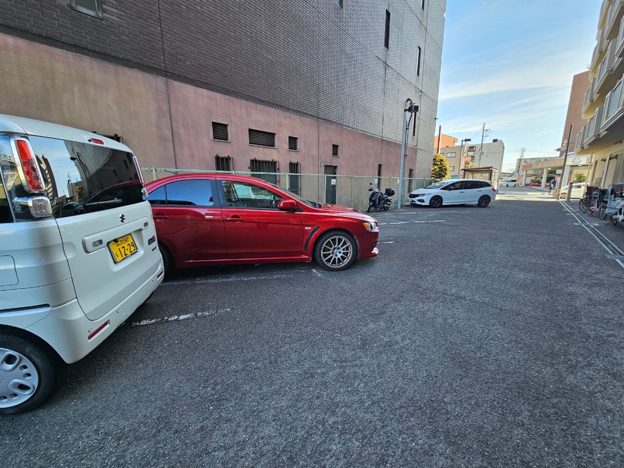 【スターハイム松尾の駐車場】