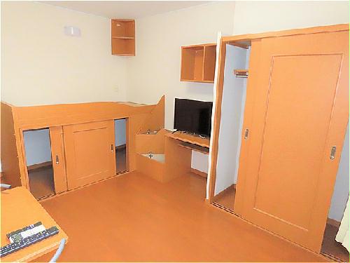 収納　クローゼット、ベッド下収納あり