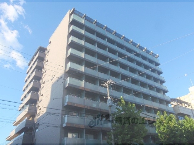 【京都市中京区壬生御所ノ内町のマンションの建物外観】