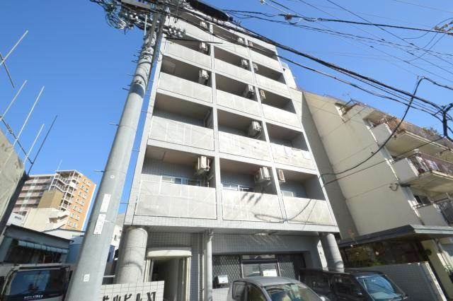 【広島市中区大手町のマンションの建物外観】