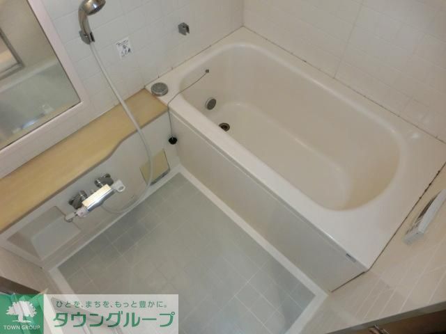 バス・シャワールーム　バスルーム