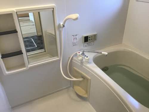 バス・シャワールーム