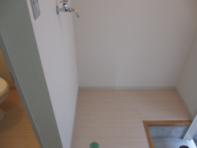 その他設備　洗濯機置場