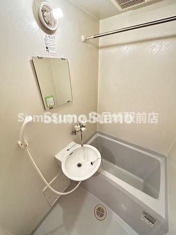 バス・シャワールーム　ゆったり過ごせるお風呂です