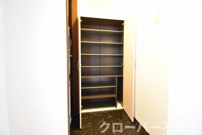エントランス　シューズボックス（トール）