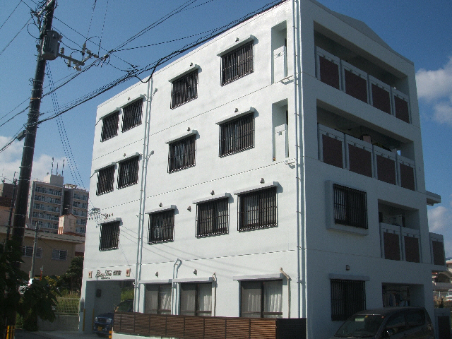 沖縄県那覇市安謝２（マンション）の賃貸物件の外観