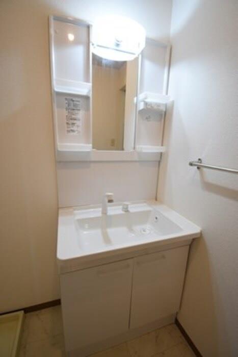 洗面設備　シャンプードレッサー