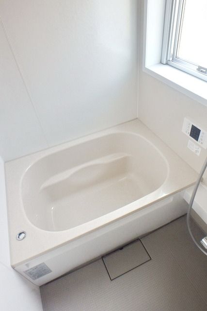 バス・シャワールーム　☆追い焚き浴室乾燥付き☆