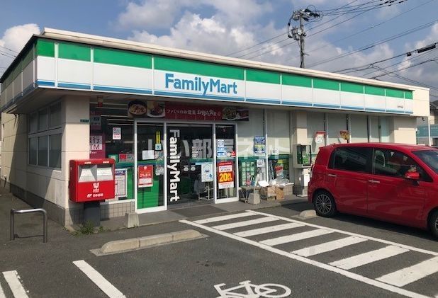 コンビニ　ファミリーマート 永犬丸店（コンビニ）まで1737m