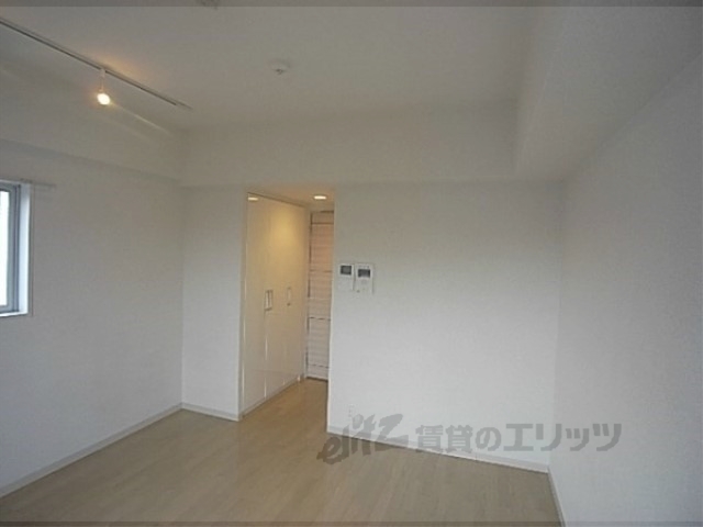 居室・リビング　居室