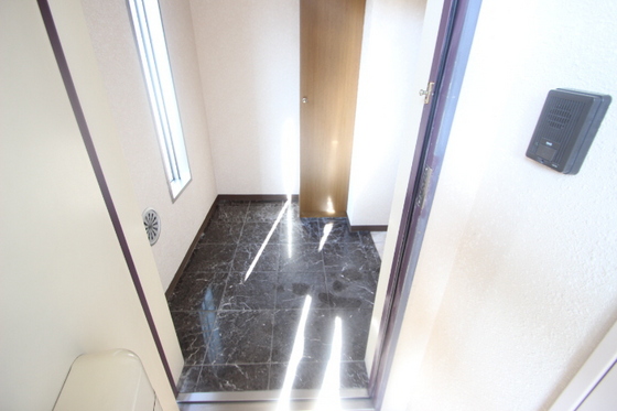 セキュリティ　写真は別の部屋のものです。間取りが反転している場合があります