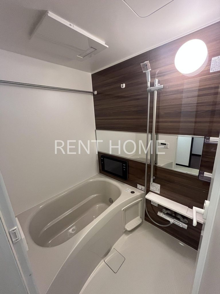 バス・シャワールーム　同仕様タイプの写真です