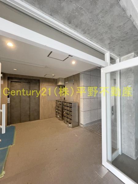 エントランス　共用部リニューアル工事中