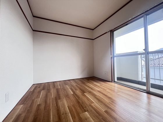 収納　※別部屋の写真です