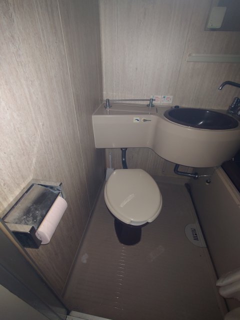 トイレ　同物件別室です。