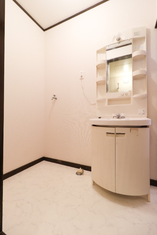 洗面設備　図面と現状に相違がある場合には現状を優先