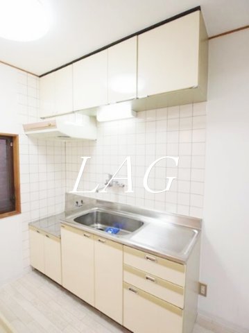 キッチン　キッチンです。