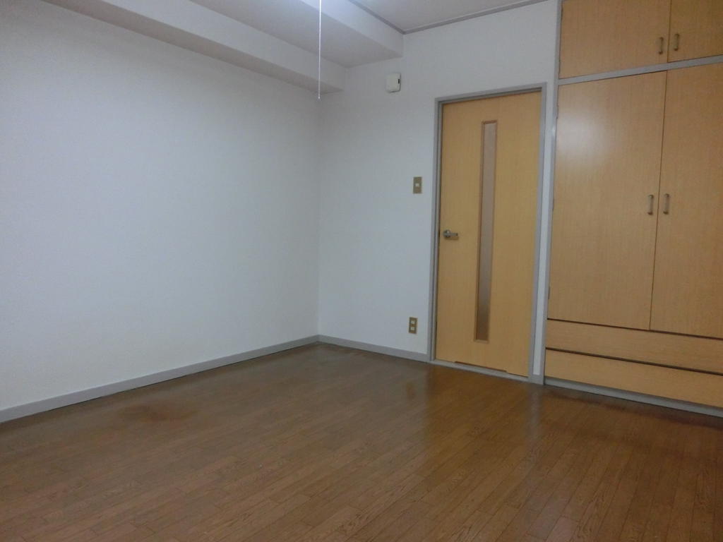 居室・リビング　写真は別のお部屋です。現況を優先させていただきます。