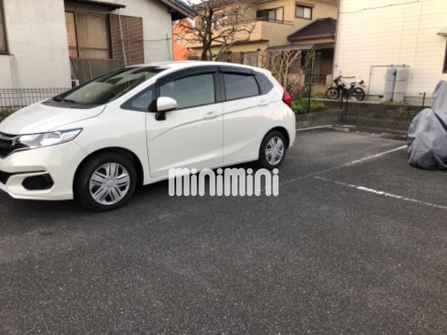 駐車場　駐車場　縦列です