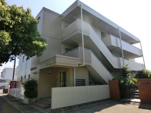 中学校　赤江東中学校（中学校）まで800m