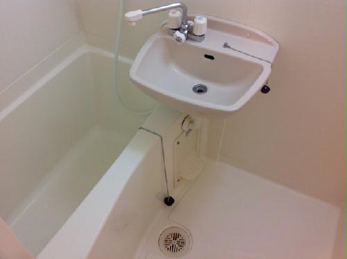 バス・シャワールーム　現況優先