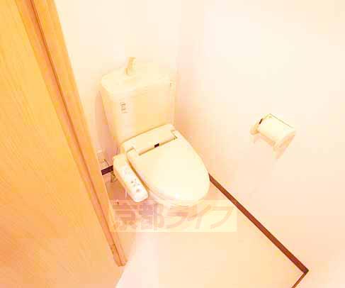 トイレ　ゆったりとしたトイレ