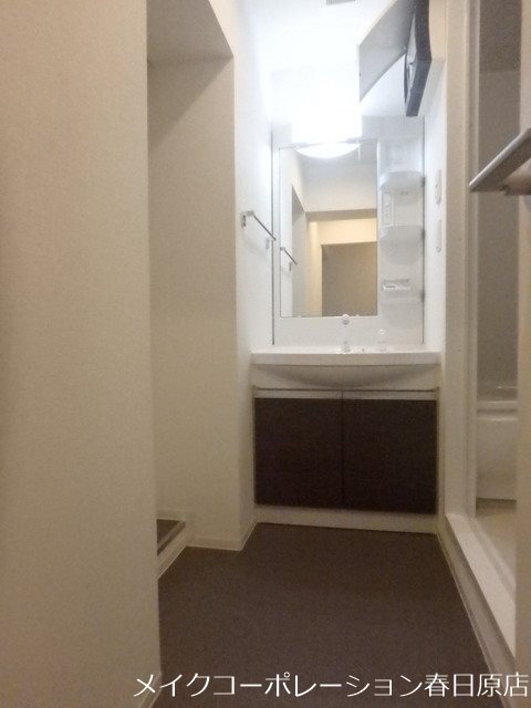 洗面設備　写真は同型タイプ