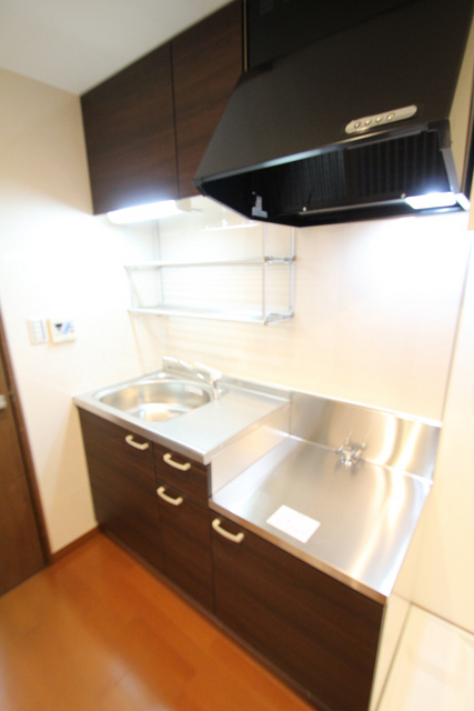 キッチン　二口コンロも置けます