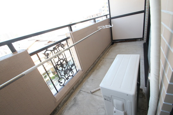 バルコニー　※別部屋の写真です