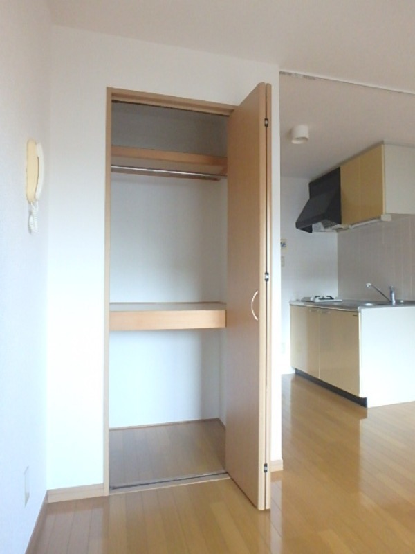 収納　図面と現状に相違がある場合には現状を優先