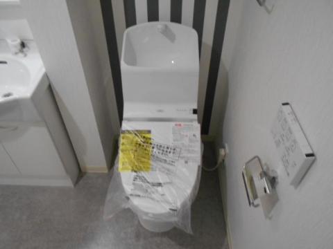 トイレ　トイレ