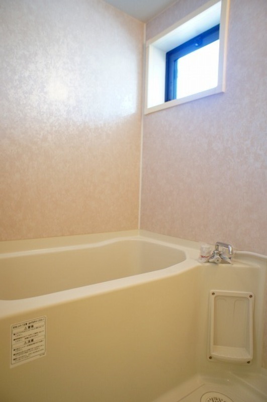 バス・シャワールーム　図面と現状に相違がある場合には現状を優先