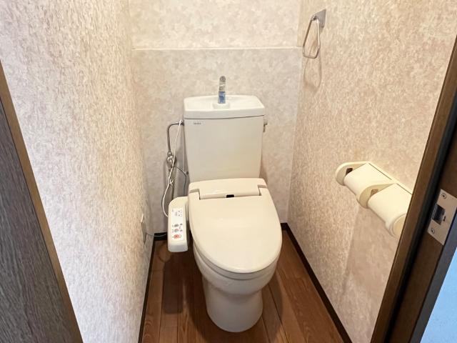トイレ　シャワー付トイレ（イメージ）