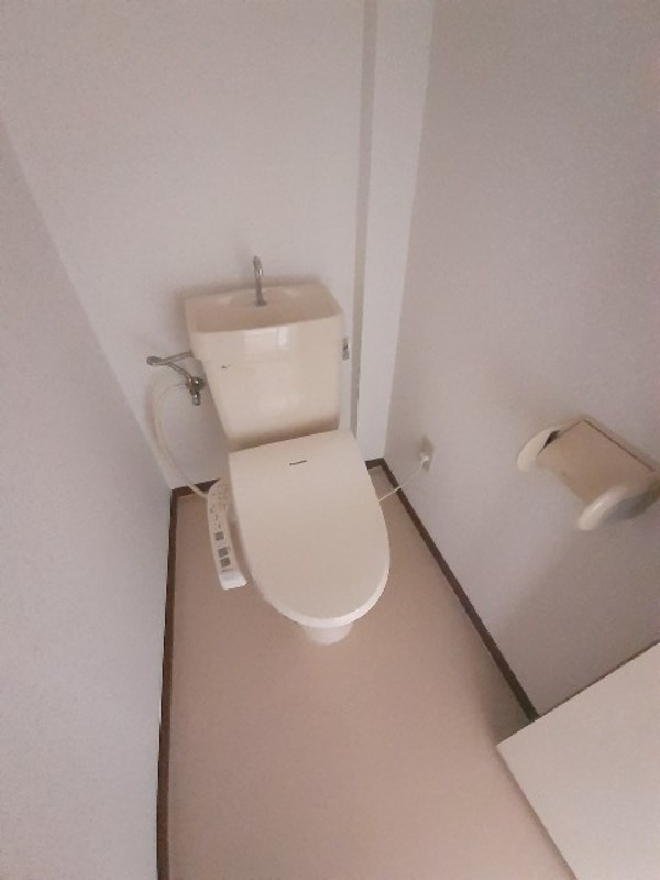 トイレ　図面と現状に相違がある場合には現状を優先