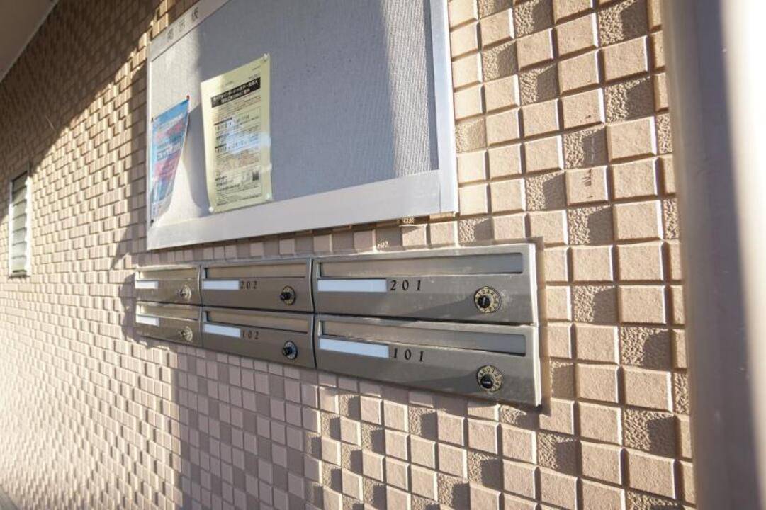 エントランス　メールBOX