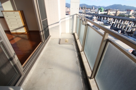 バルコニー　※別部屋の写真です
