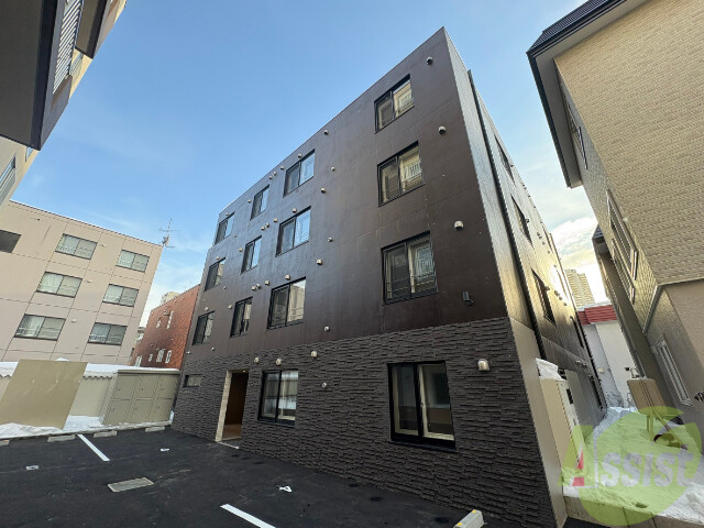 建物外観　札幌市西区八軒三条西「晴蔵ＫＯＴＯＮＩ」