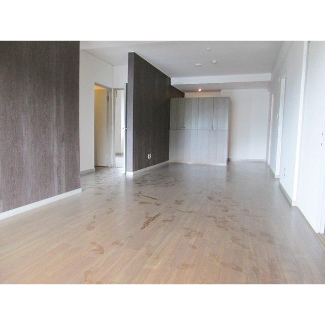 居室・リビング　ＬＤＫ約１７帖