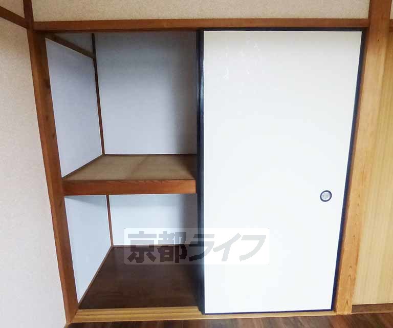 収納　他にも収納スペースあり