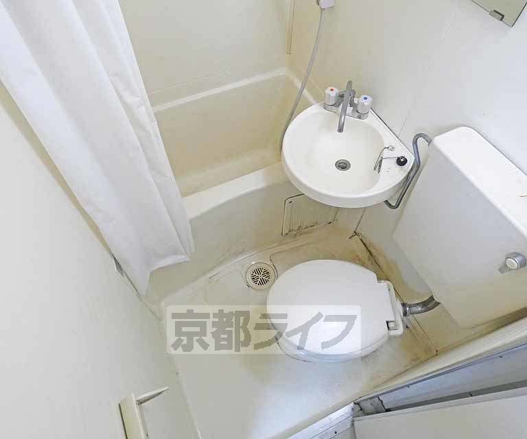 バス・シャワールーム　浴室です。