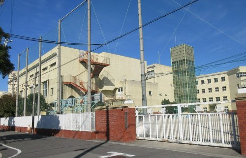 中学校　真住中学校（中学校）まで640m